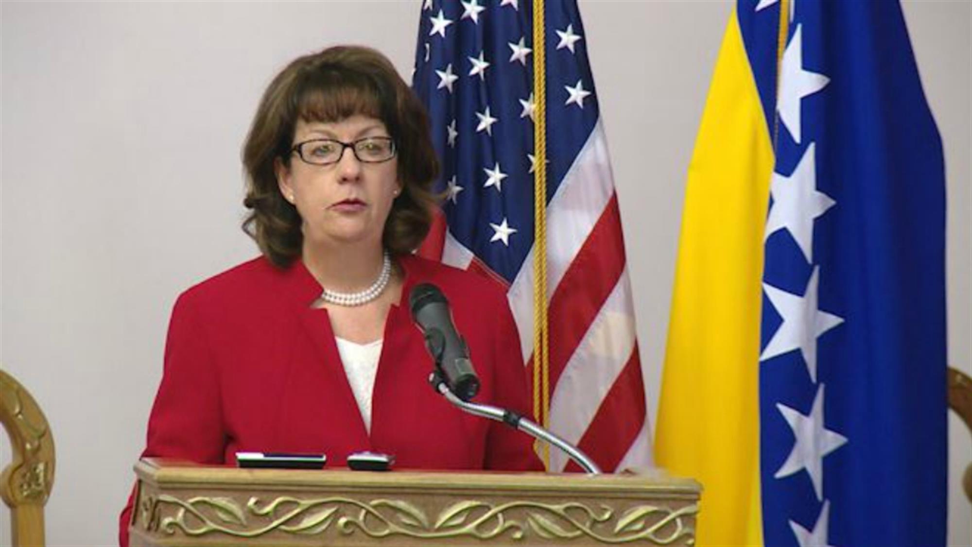 Амбасадорка САД "persona non grata" у Српској