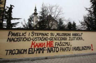 Нови Сад: На зиду Владичанског двора исписан графит против Павелића, Степинца, ЕУ, ММФ и НАТО