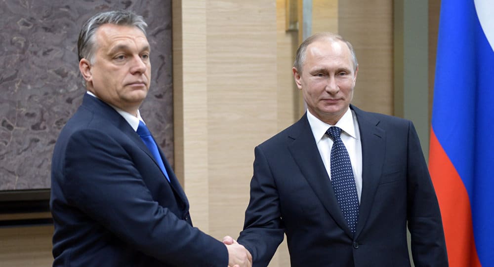 Путин и Орбан сутра о „Турском току“
