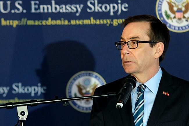 Амерички конгресмени затражили истрагу о мешању амбасадора САД у унутрашње ствари Македоније