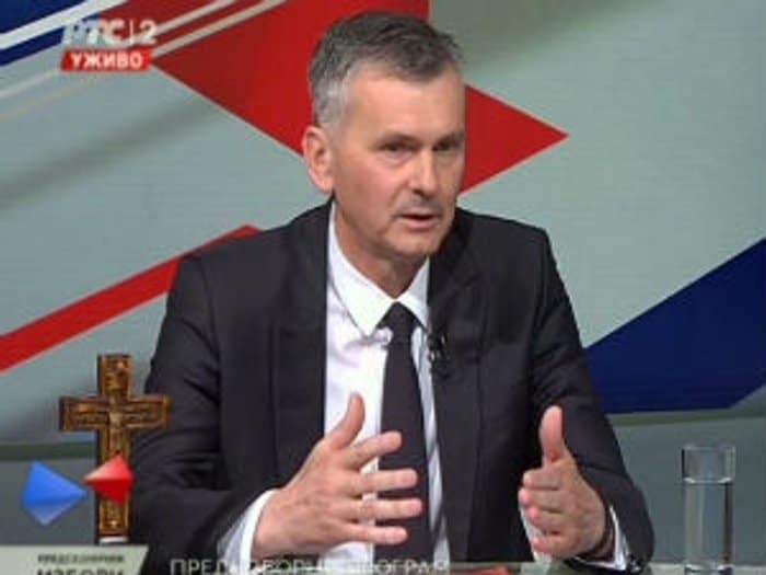 Стаматовић: Напредњачки лажови, нисмо ја и Коштуничина влада договорили продају земље странцима!