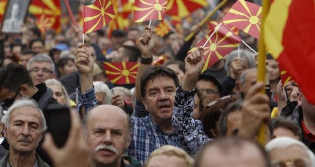 Маршеви против Тиранске платформе дуж целе Македоније (видео)