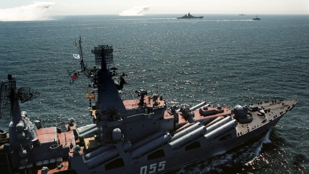 Путин: Ратни бродови Русије биће присутни у свим стратешким зонама светског океана