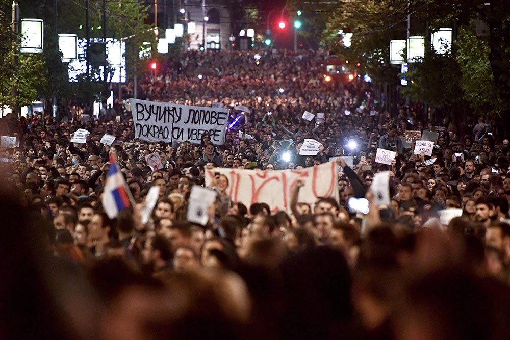 Београд: Трећи "Протест против диктатуре"