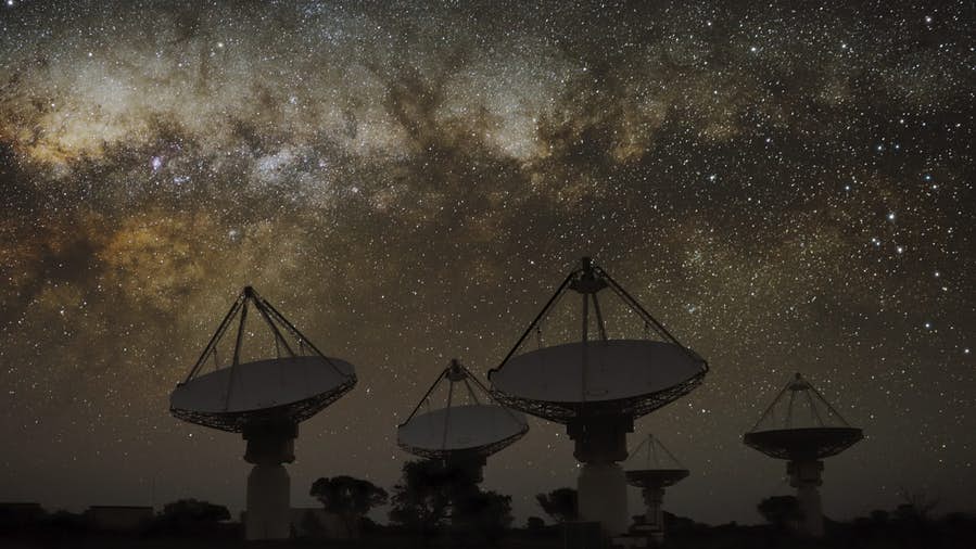 Астрономи ухватили космички радио-сигнал који је до нас путовао шест милијарди година