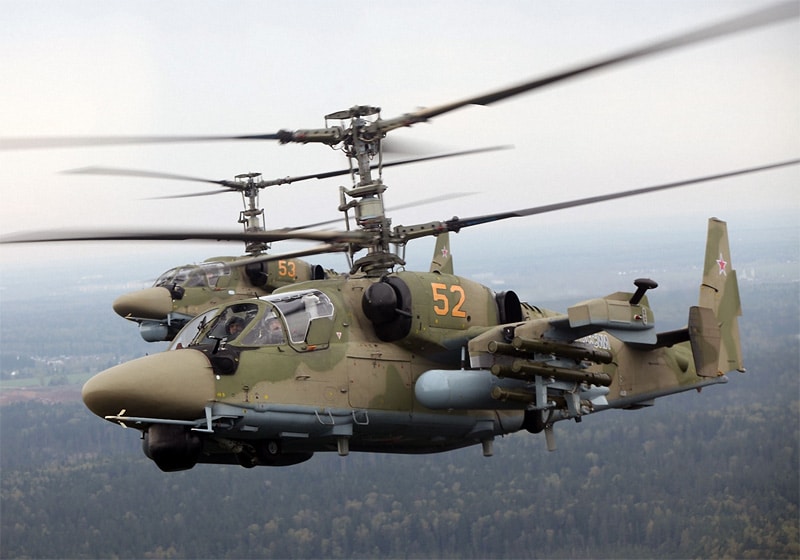 Погледајте како руски хеликоптери Ка-52 „одстрељују” оклопну технику Исламске државе (видео)