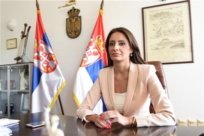 Министарка правде Кубуровић због подстицања на вршење тешких кривичних дела може и на робији да заврши?