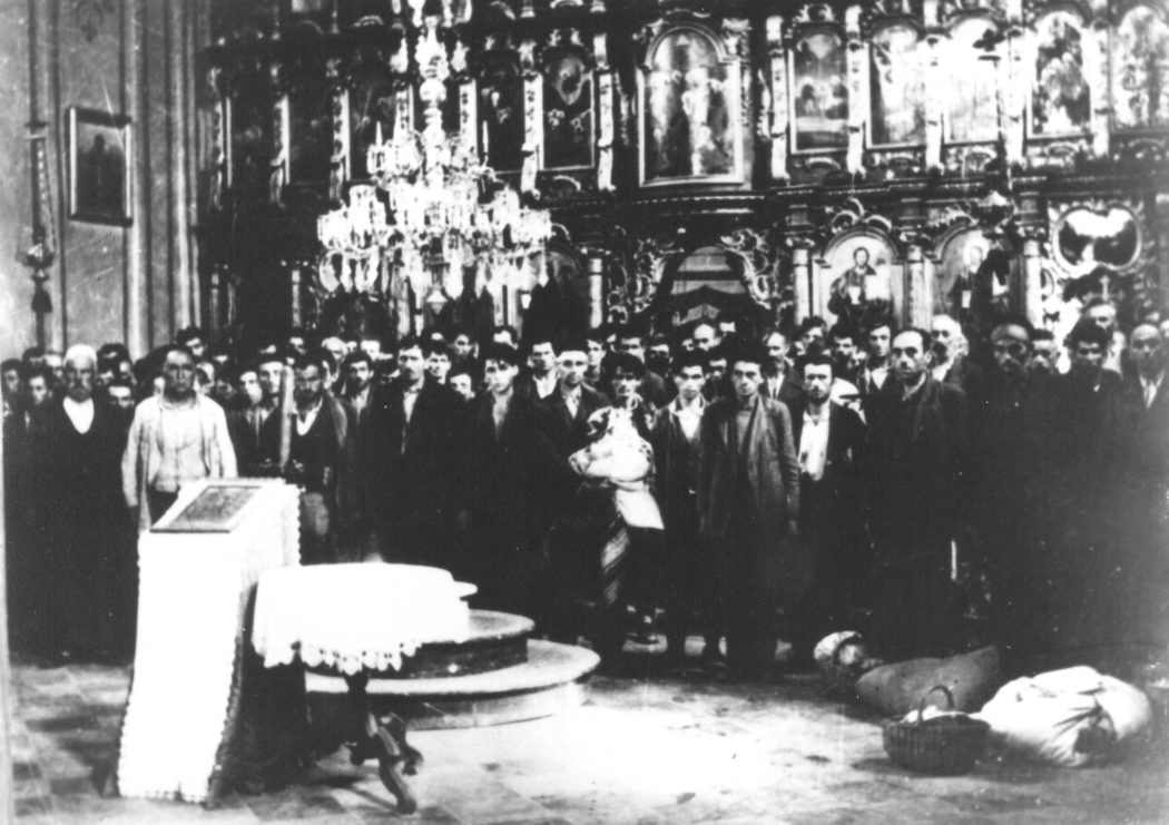 Вечерас комеморативни скуп Србима побијеним у глинској цркви