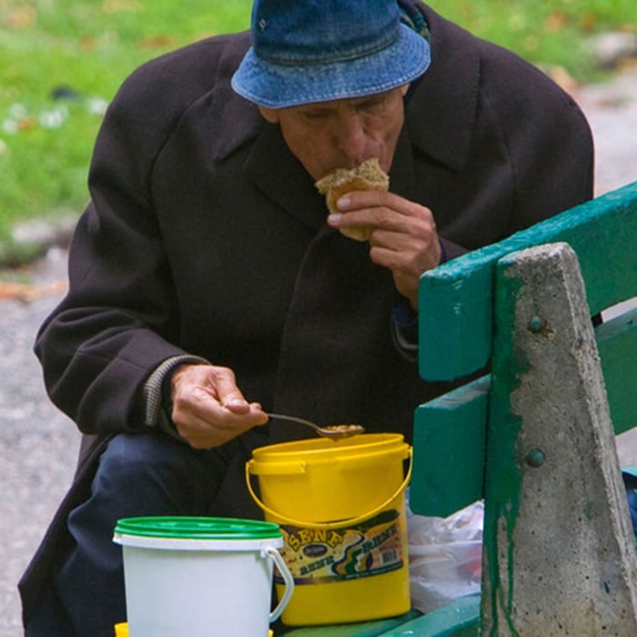 Србији до 8 одсто људи живи тешко, а четвртина је у „ризику сиромаштва”