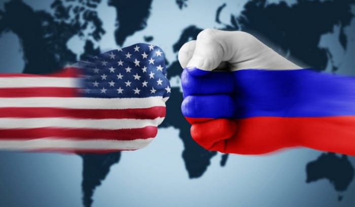 Медведев: Русији објављен трговински рат