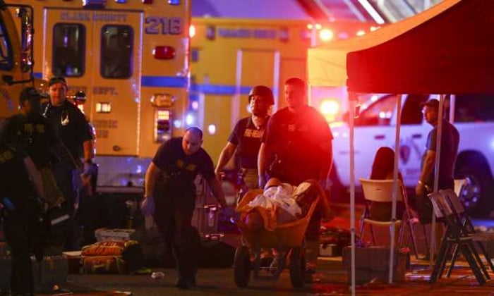Крвава ноћ у Лас Вегасу: Најмање 50 мртвих, више од 200 рањених у нападу
