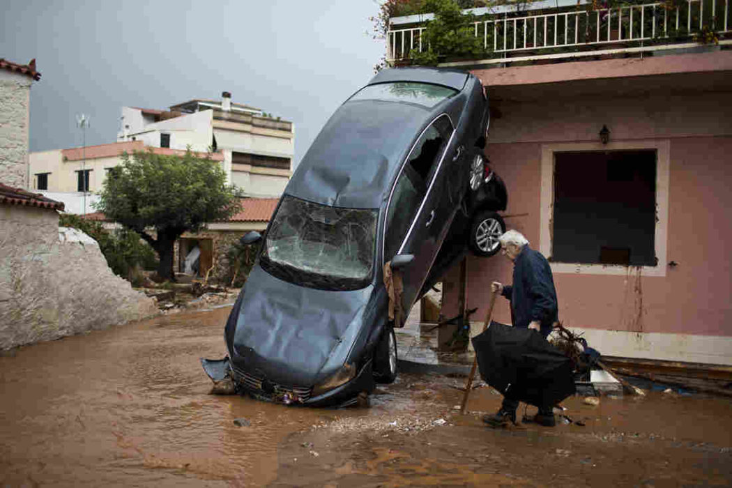 Грчку задесила велика катастрофа: Ово је библијска несрећа, све је нестало (видео)