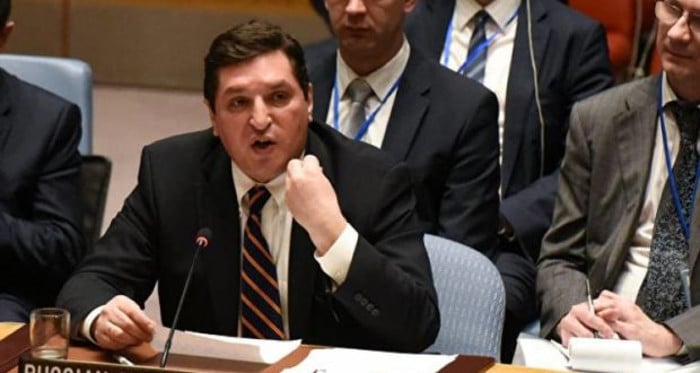 Рус Сафронков у УН домаћински напушио фашисту Инцка
