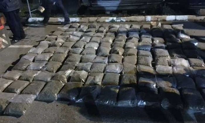 Полиција запленила 80 кг марихуане код Владичиног Хана