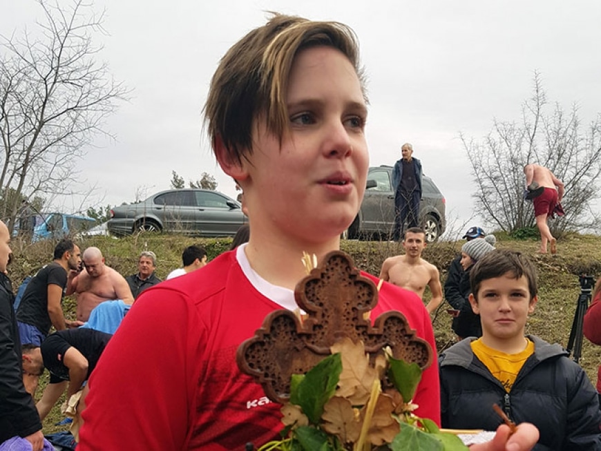 Једанаестогодишњи Павле Комлен побједник је пливања за Часни крст у Неретви
