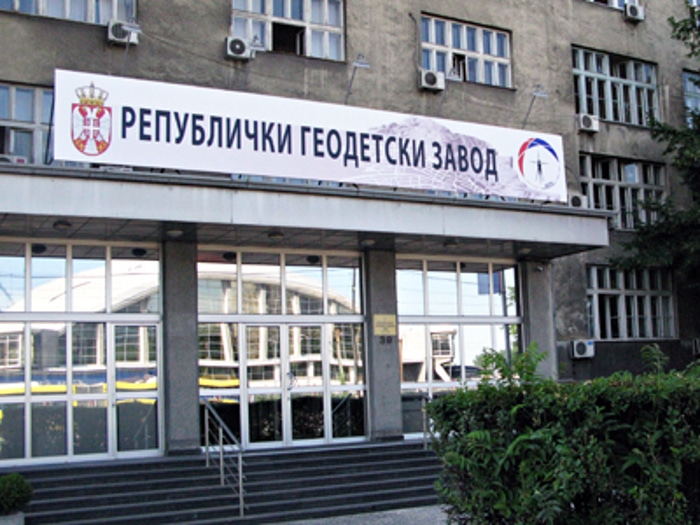 Напредњаци наместили тендер хрватској фирми и заборавили да врате документе на српски!