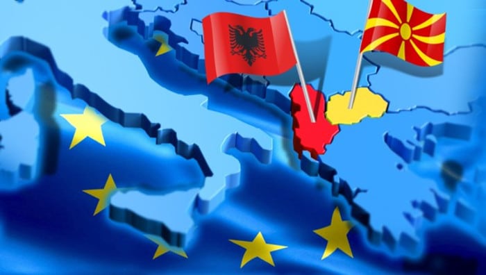 ЕУ штампа: "Албанија и Македонија у ЕУ? Да човек не поверује, као хорор роман"