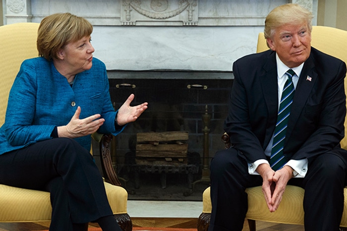 WSJ: Меркелова тражи од Трампа да немачки бизнис не учествује у новим санкцијама против Русије