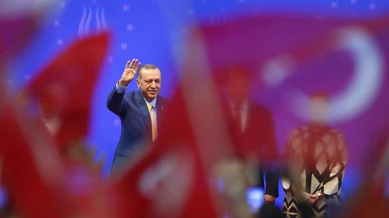 Ердоган у Сарајеву користио поздрав терористичке организације?