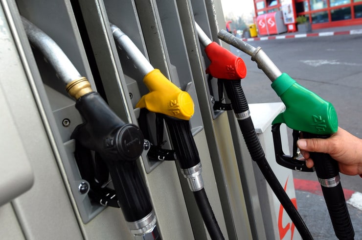 Ко то тамо лаже и зашто су цене горива у Србији много веће него у ЕУ?