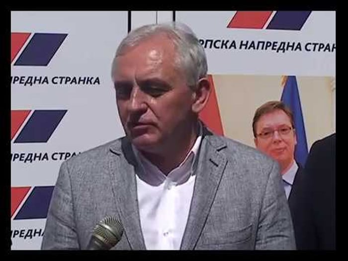Посланик СНС Милосав Милојевић купио РТВ Шумадију, превео на зета, и доделио 40 000 евра из буџета годишње!