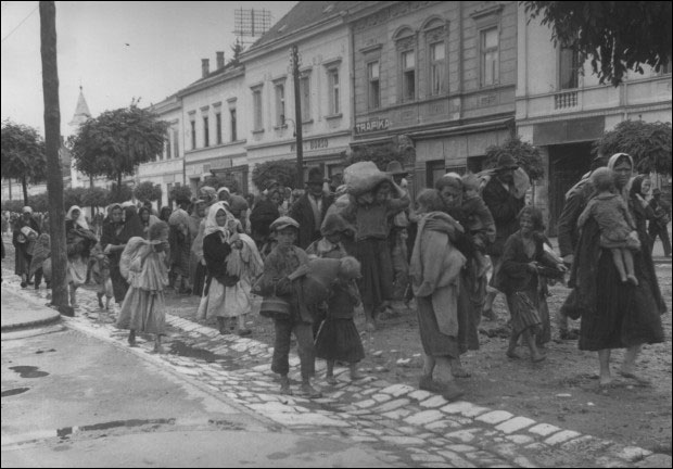 На данашњи дан 1941. нацистичка Немачка и НДХ договориле се о протеривању 200.000 Срба