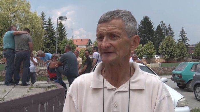 Протест малинара у Косјерићу: Министре, где си био до сада?