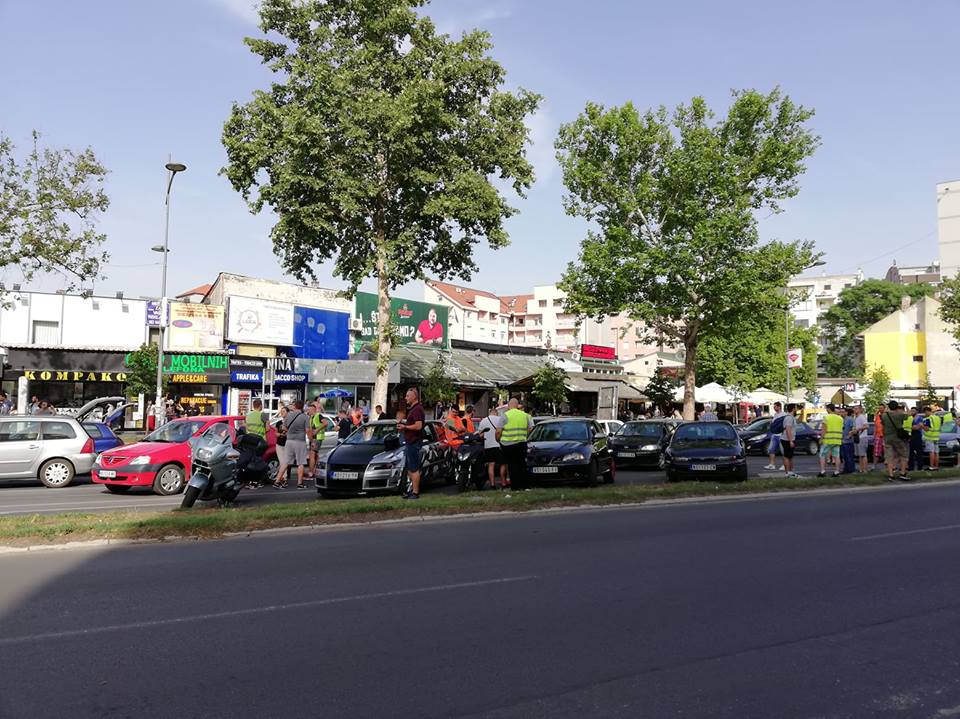Како је прошао протест због високих цена горива у Новом Саду (видео)