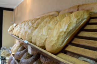 Србија: Ограничена цена хлеба све док се не стабилизује цена пшенице