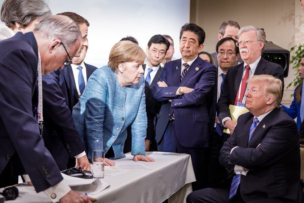 Трамп напушио Г7 и отишао у Сингапур да се види са другом Кимом