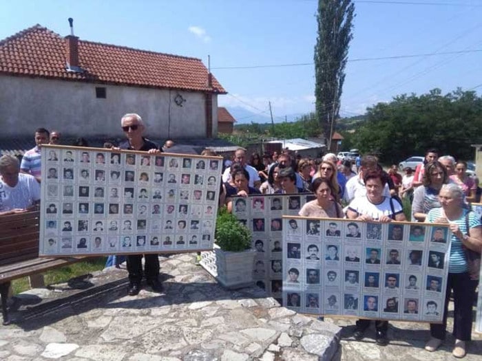 Обележене две деценије од страдања Срба у Ораховцу