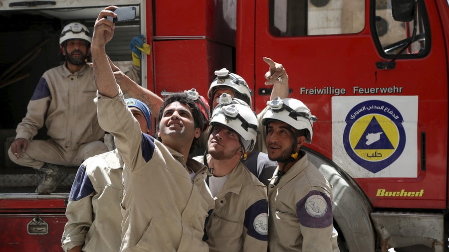 Дамаск: „Бели шлемови“ отели 44 деце ради инсценирања хемијског напада