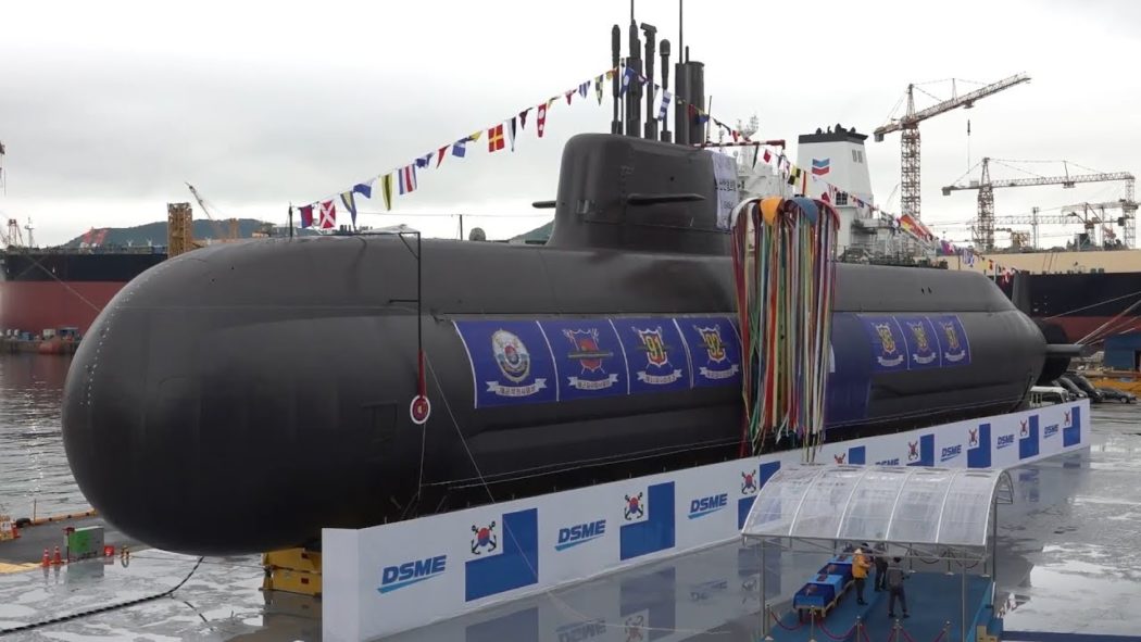 Јужна Кореја представила прву подморницу са крстарећим и балистичким ракетама (видео)