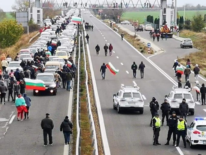 Бугарска: Због високе цене горива, блокирани путеви и гранични прелази с Турском и Грчком