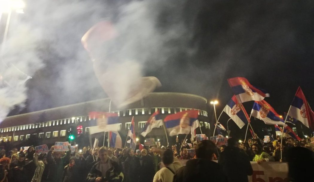 Данас су антирежимски протести у Новом Саду, шета се и у Нишу, Чачку, Ужицу... (видео)