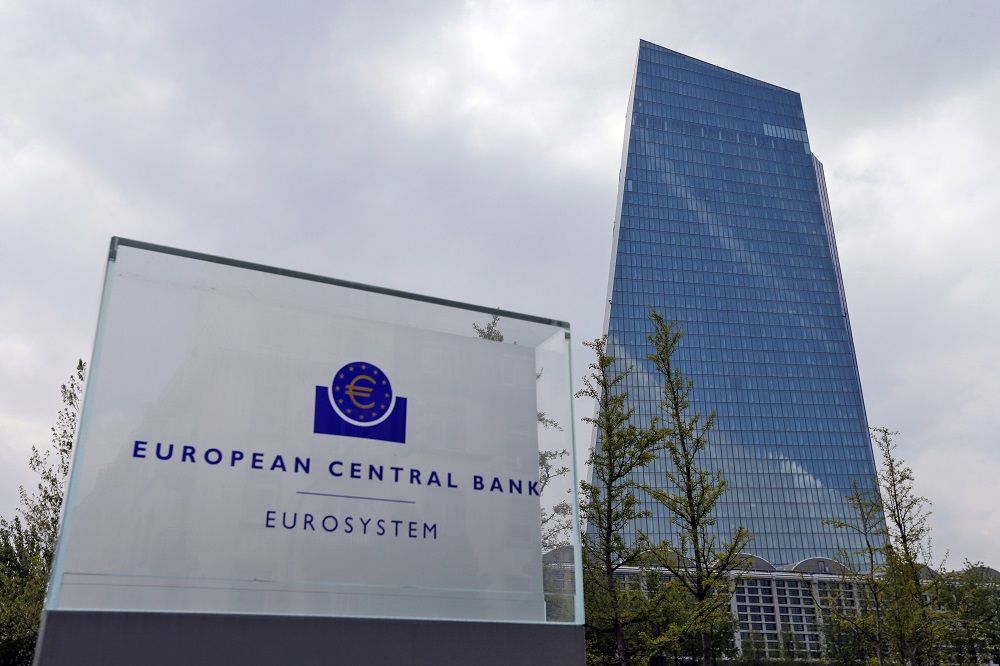 ЕЦБ предузела мере да подржи ослабљену ЕУ привреду