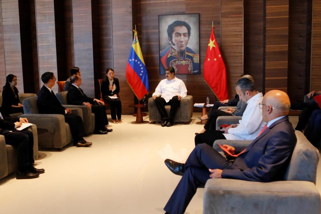 Кина нуди помоћ Венецуели у обнови енергетске мреже након вишедневног нестанка струје