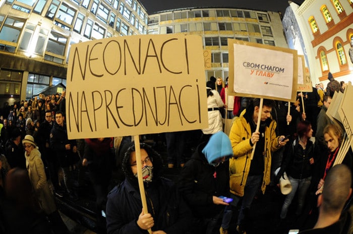 Србија: 28 година протеста – захтеви углавном исти