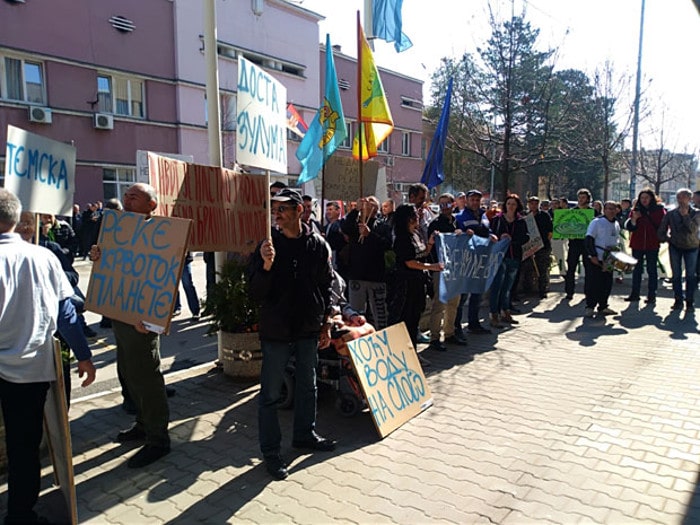 „ИЗБРИШИТЕ СВЕ МХЕ“: Протест у Пироту против мини хидроелектрана