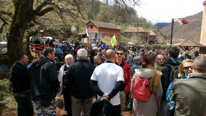 Протест народа против МХЕ: Заклели се да реке неће дати ником