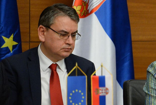 Напредна лоповска банда законом легализује корупцију у Србији!