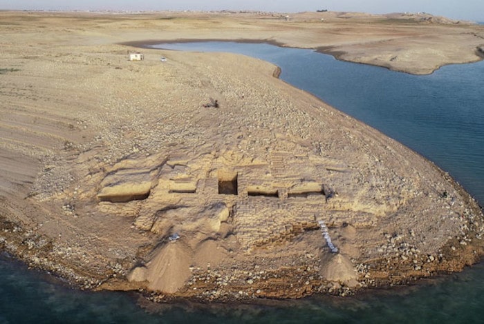 Из воде изронио град стар 3.500 година