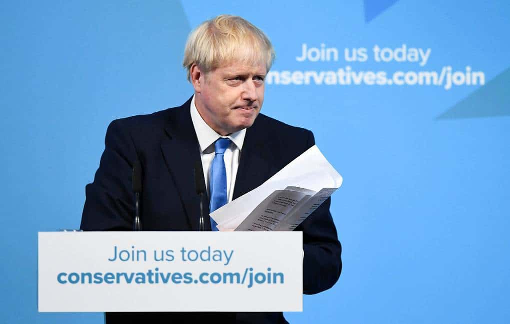 Главни брегзитовац – Борис Џонсон – сутра преузима владу Велике Британије