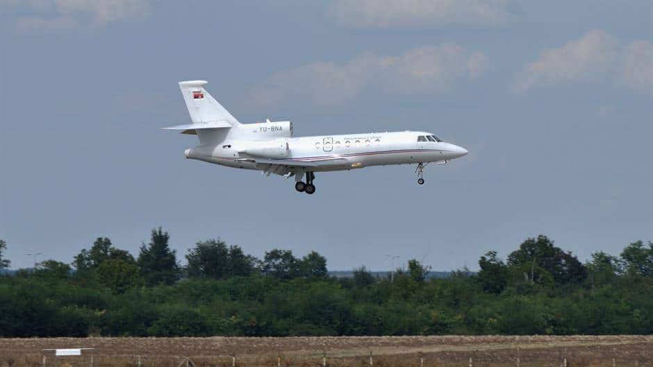 Влада Србије нема податке о летовима сопственог авиона до Скијатоса