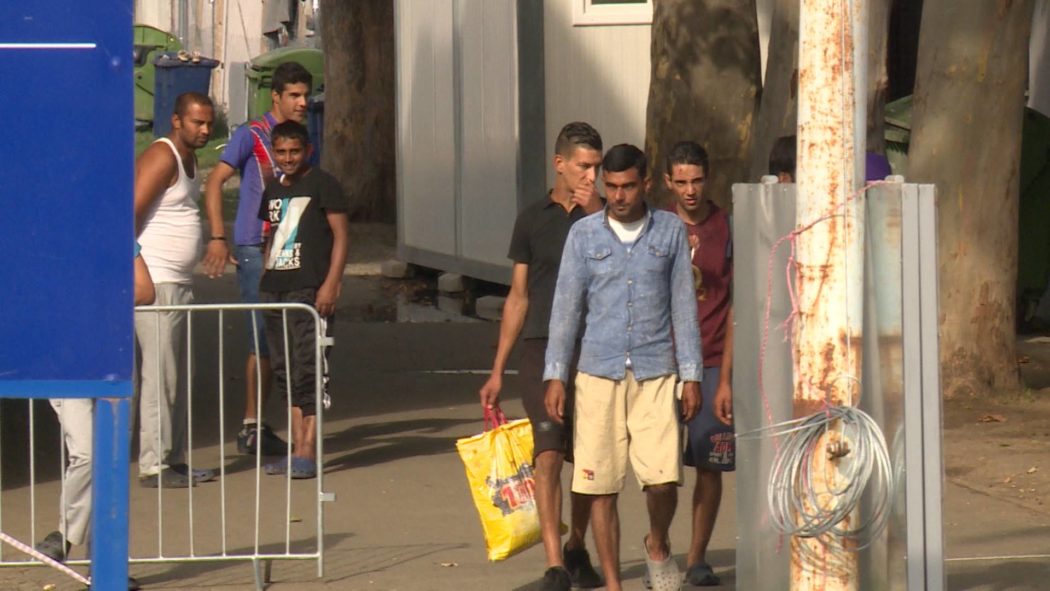 Мигранти опасни за безбедност БиХ биће протерани у Србију