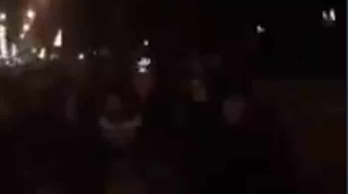 Неколико хиљада Никшићана блокирало пут Никшић-Подгорица док у Подгорици звецка оружје (видео)