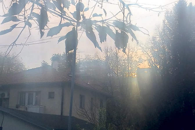 Београд се опет гуши у смогу као најзагађенији град у Европи