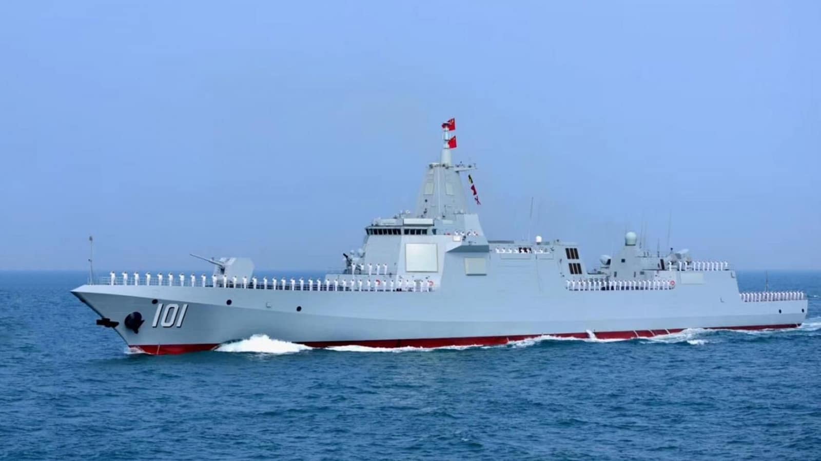 Кинеска ратна морнарица добила „најмоћнији разарач на свету“