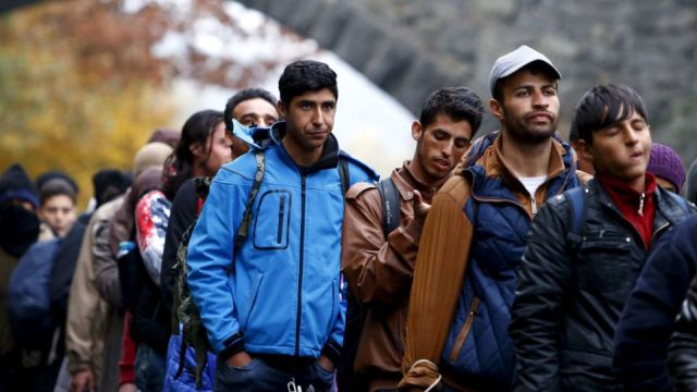 Србија: Расте број миграната - на југу их не задржавају, са севера их враћају