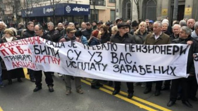 Радници ПKБ блокирали саобраћај у Београду, траже надокнаду за акције у Председништву Србије